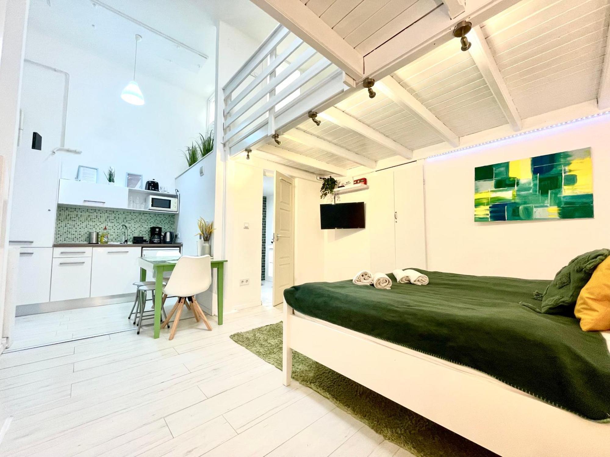 Teresian Apartment Near The Andrassy Street Free Air Conditioner Free Coffee Budapest Ngoại thất bức ảnh